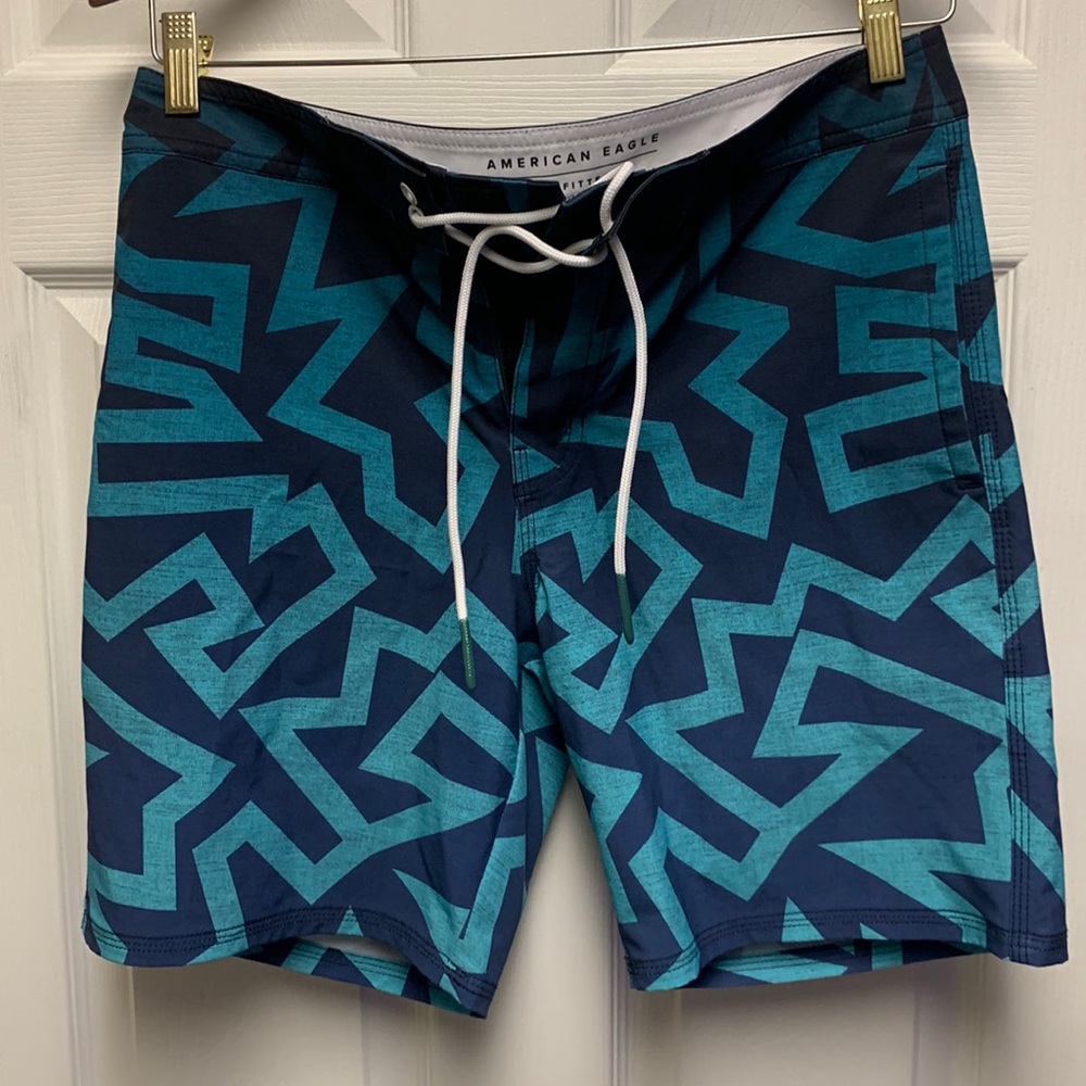 New American eagle never been worn board short bathing suit blue & green size S
